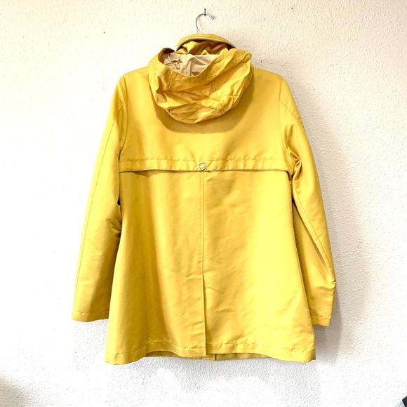 Weatherproof Yellow Fully Lined Raincoat Small Excellent Condition - Picture 11 of 15